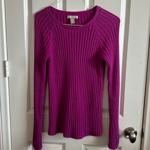 Fuchsia ribbed, long sleeve sweater size large from Banana Republic